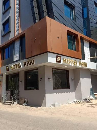 Hotel Pari