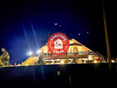 OYO 90375 Riyasat Cottage