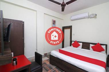 OYO Flagship 18363 New Shanti Hotel