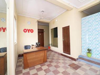OYO 25110 Hotel Hare Rama