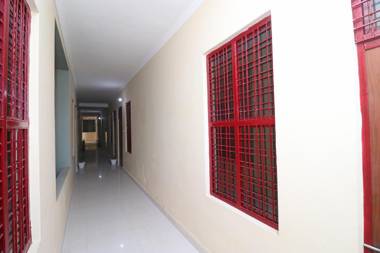 OYO 25110 Hotel Hare Rama