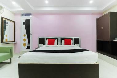 Capital O 49024 Aryavart Hotel