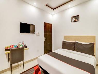 OYO 79138 Collection O Hotel Premier Inn