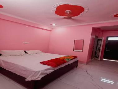 OYO 88148 Ansuiya Guest House