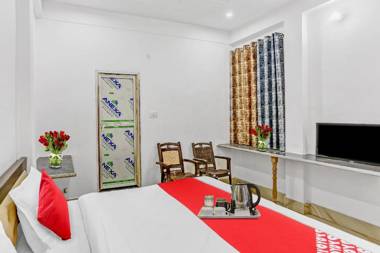 OYO Flagship 90814 Platinum Guest House
