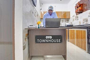 Townhouse 1082 Holidayy Inn