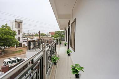 Townhouse 1082 Holidayy Inn