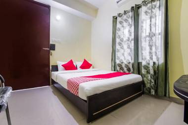 OYO 26664 Hotel Kumar Inn