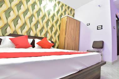OYO Flagship 70256 Hotel Stay Inn