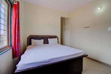 SPOT ON 72366 Hotel R K Palace