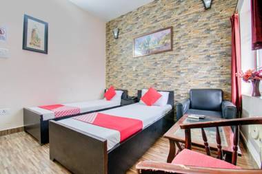 OYO Flagship 74652 Ki & Ka Villa