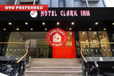 OYO 79957 Oyo Townhouse 411 Hotel Clark Inn