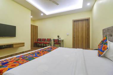 FabHotel Le Gardenia