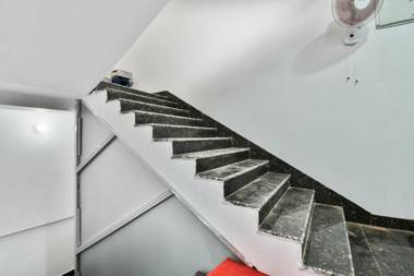 OYO 82602 Hotel P Shahi