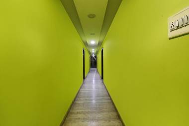 FabHotel DP International