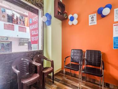 OYO 84341 Hotel Maharaja Galaxy