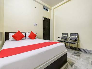 OYO Flagship 85136 Hotel Basera