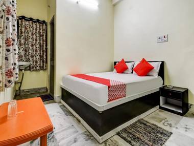 OYO Flagship 85136 Hotel Basera