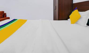 Treebo Trip Sunset Inn