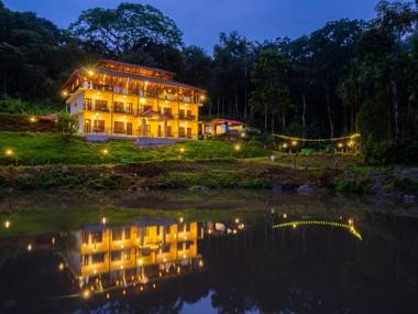 The Hosteller Coorg Max