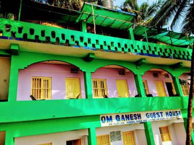 Om Ganesh Guest House Cliffside