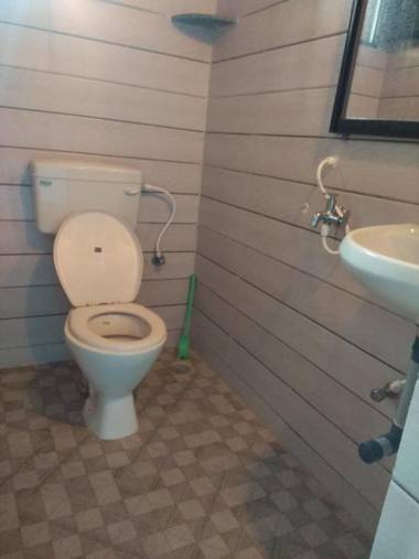 Om Ganesh Naik Guest House