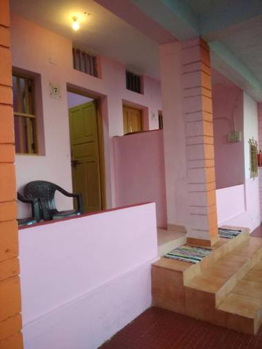 Om Ganesh Naik Guest House