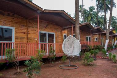 Mariners Bay Beach Resort