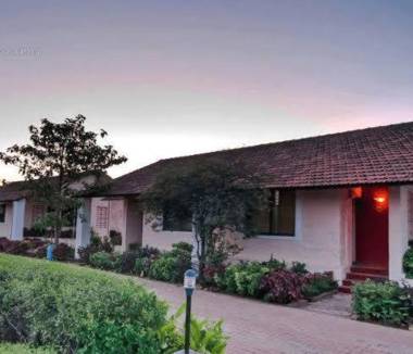 Vamoose Green Valley Amboli