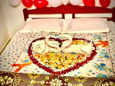 Sam & San Beach Resort