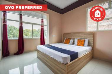 SPOT ON 65851 Hotel Hi Tech