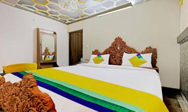 Treebo Trip Hotel Friends