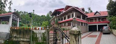 Thulung Homestay & Swimming Pool