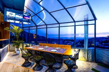 Hotel Vertigo Hills