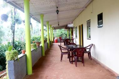 CoffeeINN Homestay with Water Activities