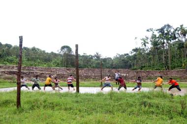 CoffeeINN Homestay with Water Activities