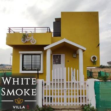 WHITE SMOKE villa