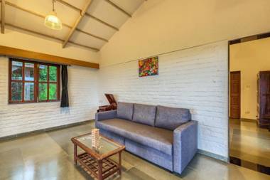 SaffronStays Le Soil