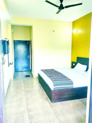 Hotel Trishul Regency