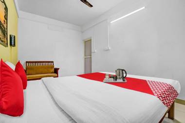 OYO 90284 Majestic Stays