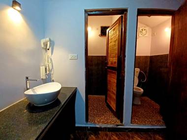 Rainbow Lining Hostels