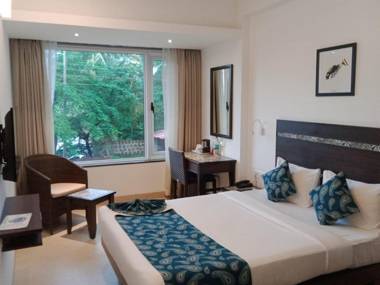 Indy Waterfront Resort