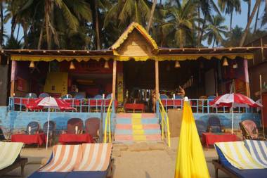 Royal Wood Beach Resort