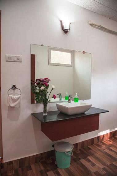 Patnem Beach Cottages