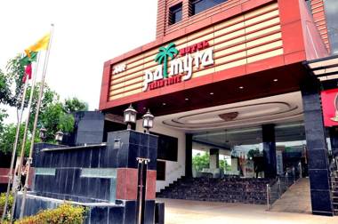 Hotel Palmyra Grand Suite