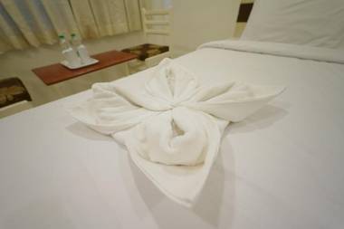 Hotel Palmyra Grand Inn