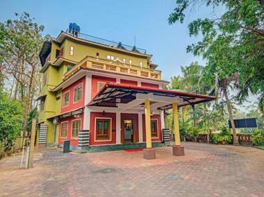 Aaram Beach Resort