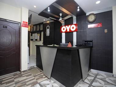 OYO 14332 Raj Palace