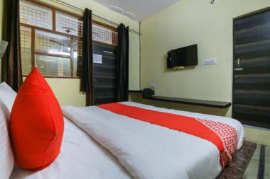 OYO 65136 Meerut Inn