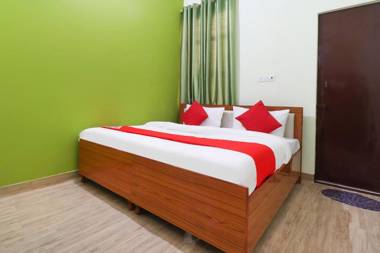 OYO 69788 Hotel Limewood